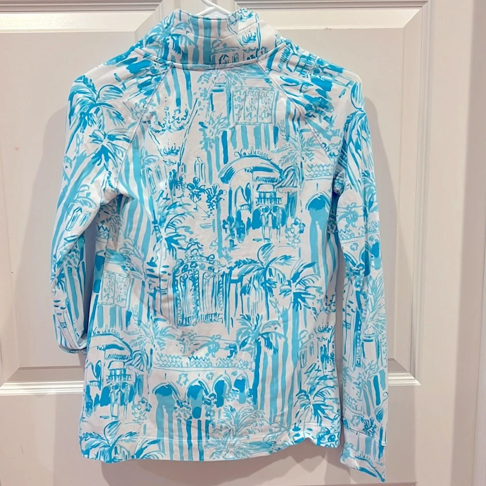 Lilly Pulitzer pullover - Picture 3 of 3